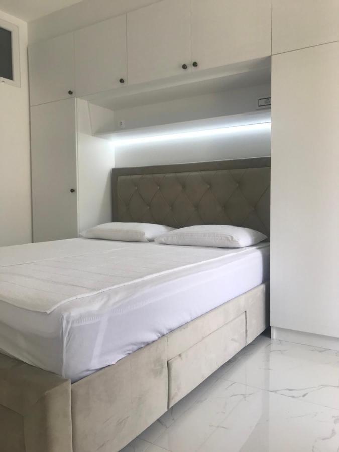 Adriatic Apartman Becici  Exterior photo